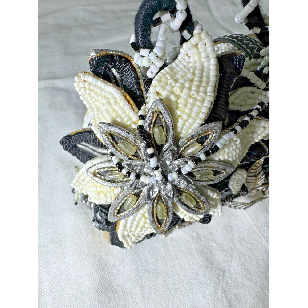 Vintage Mary Frances Beaded Mini Handbag Black White Floral Evening Purse Y2K - Picture 7 of 16
